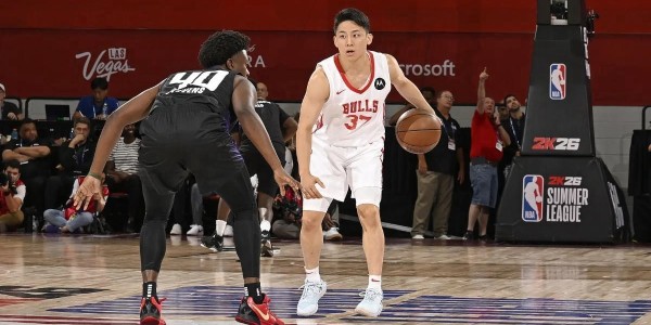4分4失误4犯规！兄弟梦该醒了，你真打不了NBA