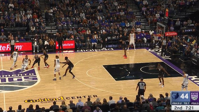 1668503117325046480.gif 4.gif