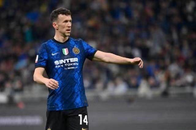 1651619634476021321.jpg 03f4858cc750012cdd6cd87e2a11a33.jpg